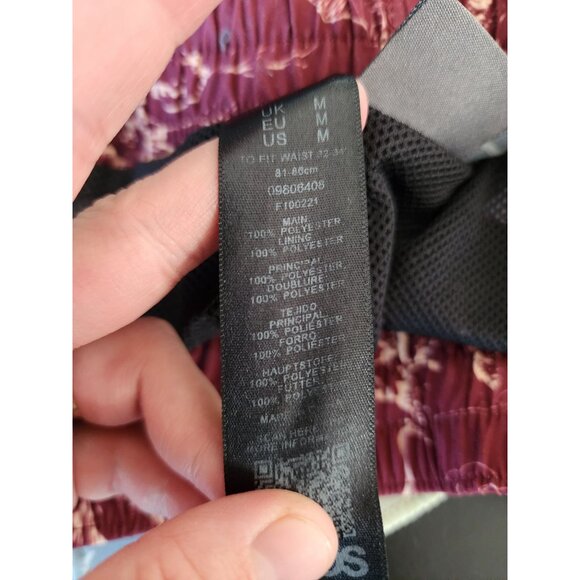 ASOS burgundy red japanese-esque crane print board shorts M - Picture 5 of 5